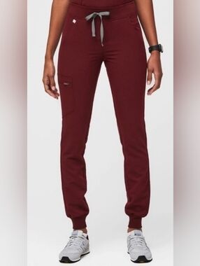 Figs Zamora Joggers XS Euc Perfect Condition Burgundy Po 1699 Scrubs Scrub Pants